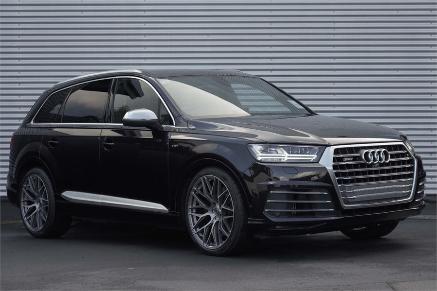 Audi SQ7 (2017) on Covert CV1