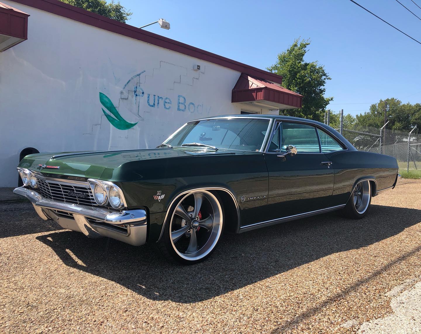 Chevrolet Impala on Ridler R695