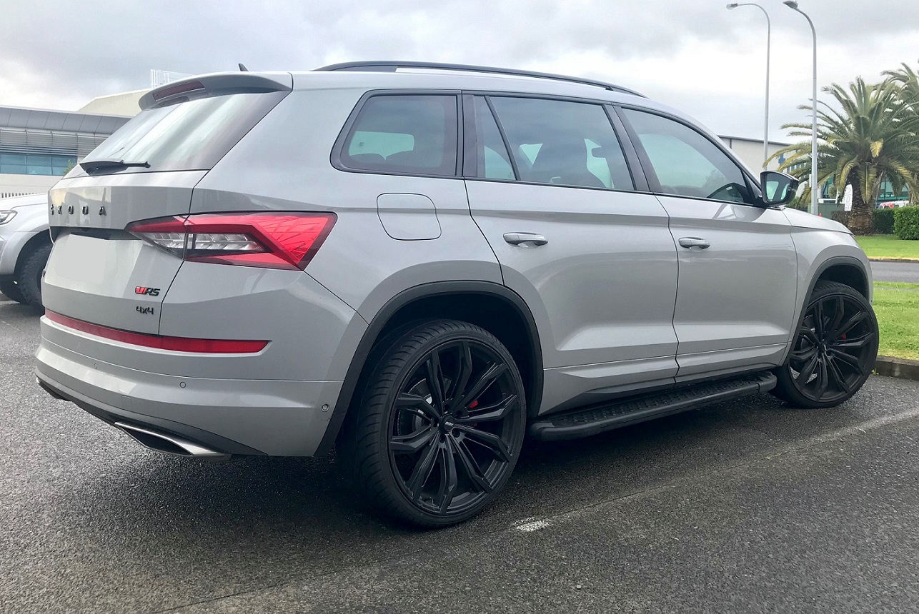 Skoda Kodiaq on BGW Black Widow