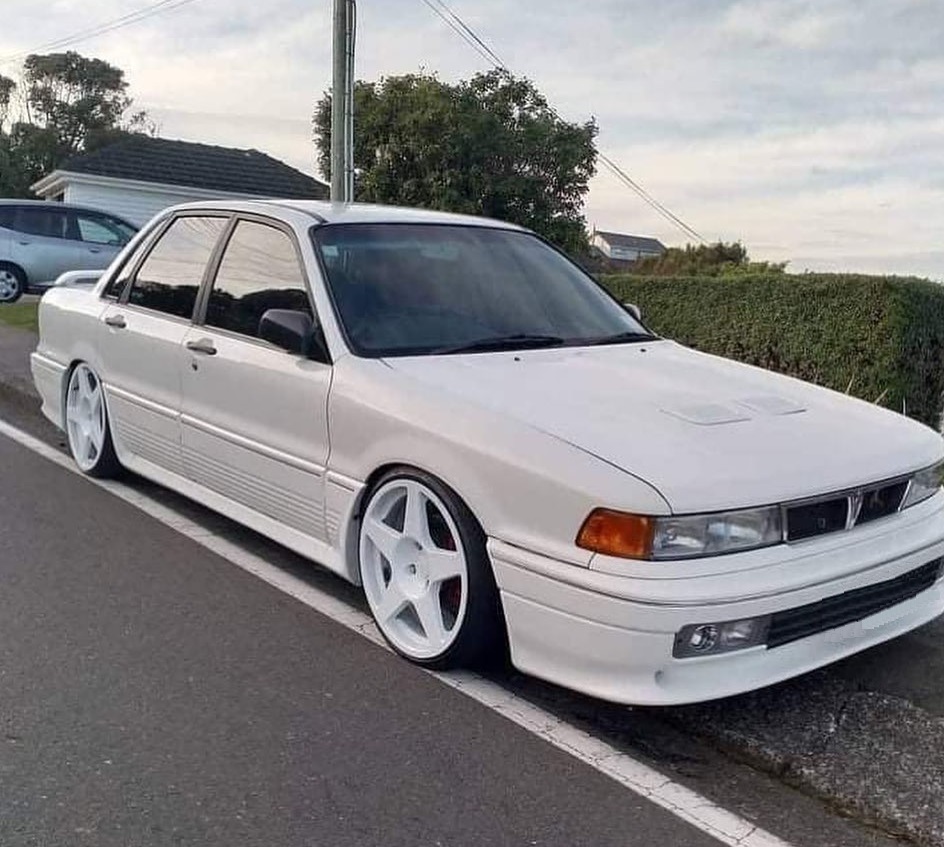 Mitsubishi Galant VR-4 (1990) on BGW R5