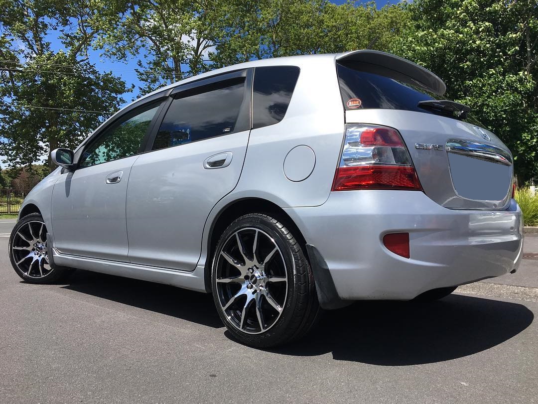 Honda Civic on BGW Ratchet