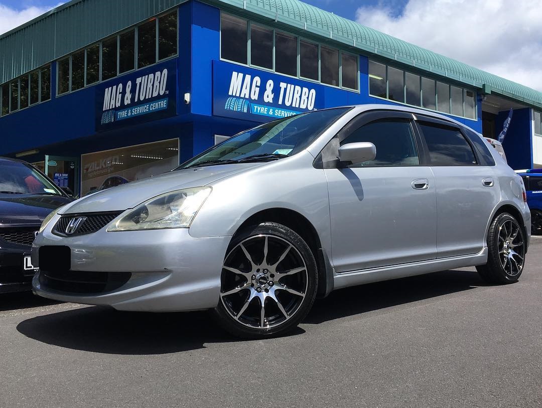 Honda Civic on BGW Ratchet