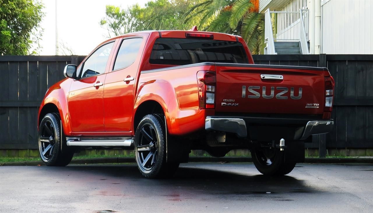 Isuzu D Max on BGW Beast