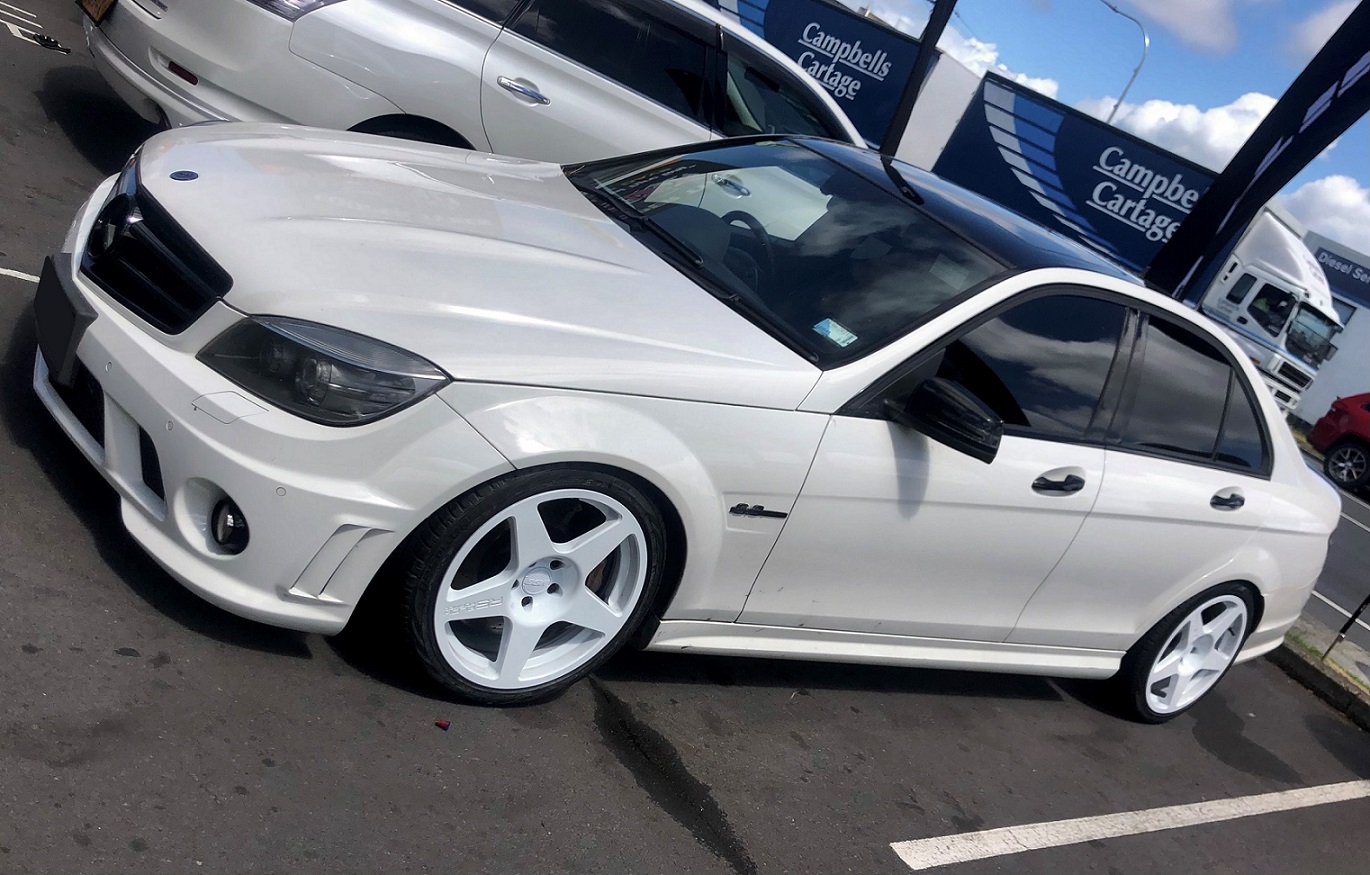 Mercedes Benz C63 on BGW R5