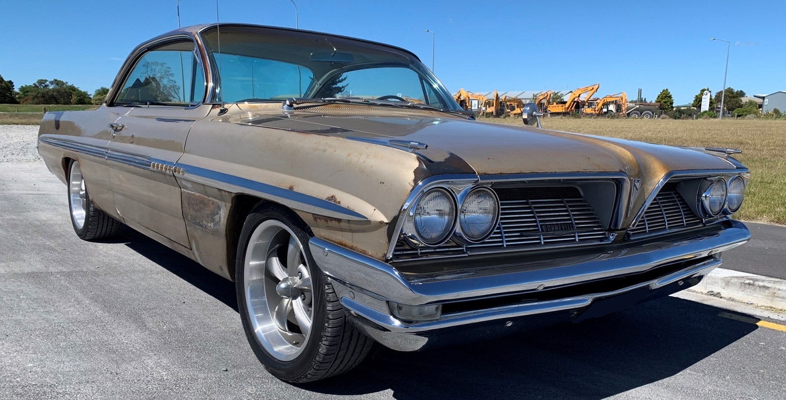 Pontiac Bonneville (1961) on Ridler R695