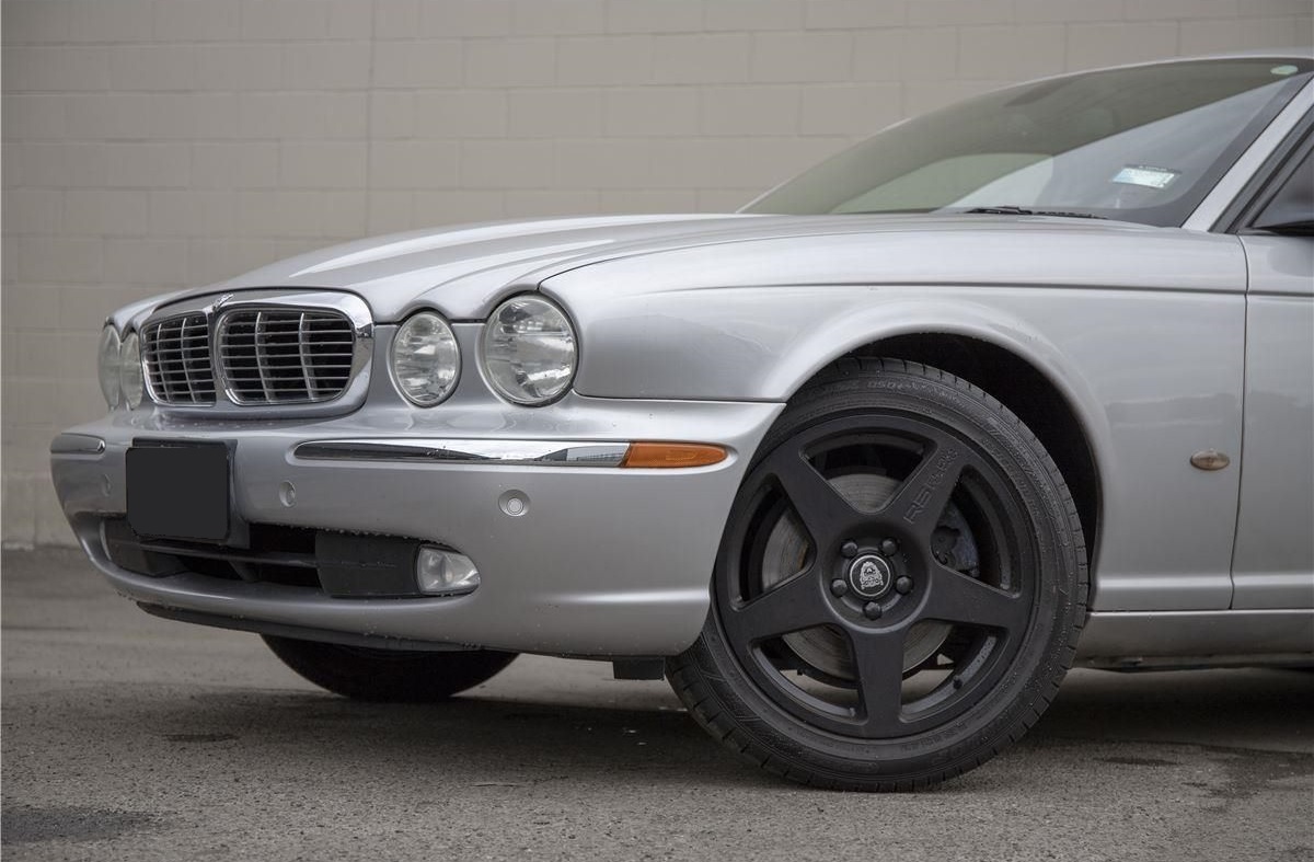 Jaguar XJ6 (2006) on BGW R5