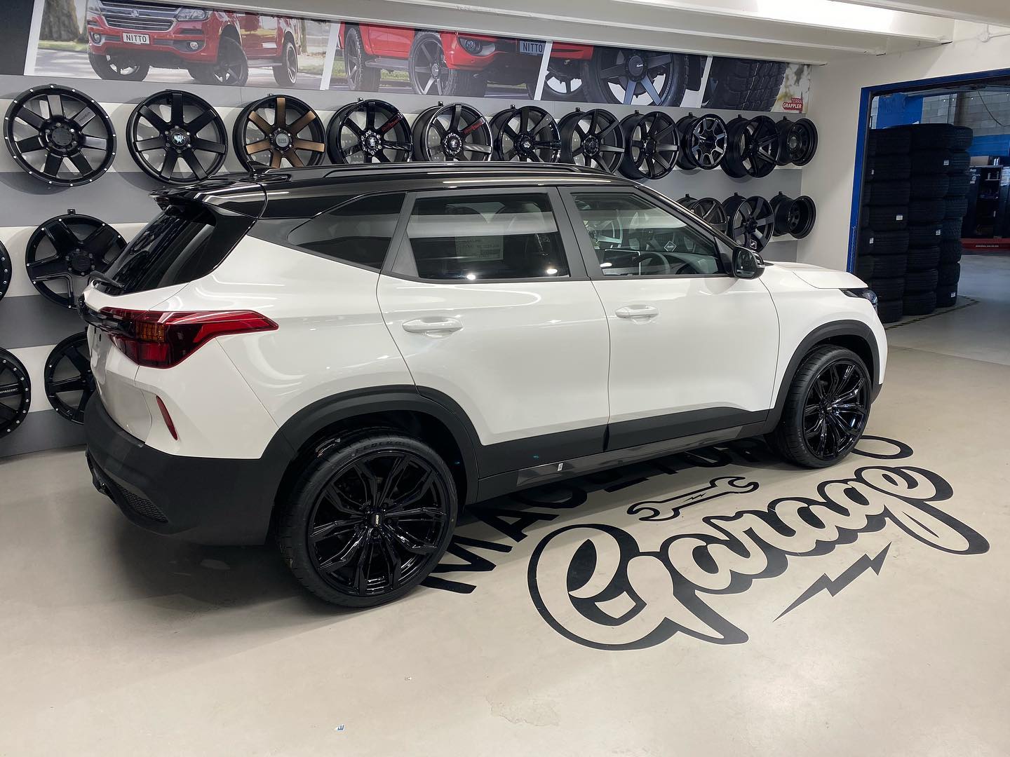 Kia Seltos on BGW Black Widow