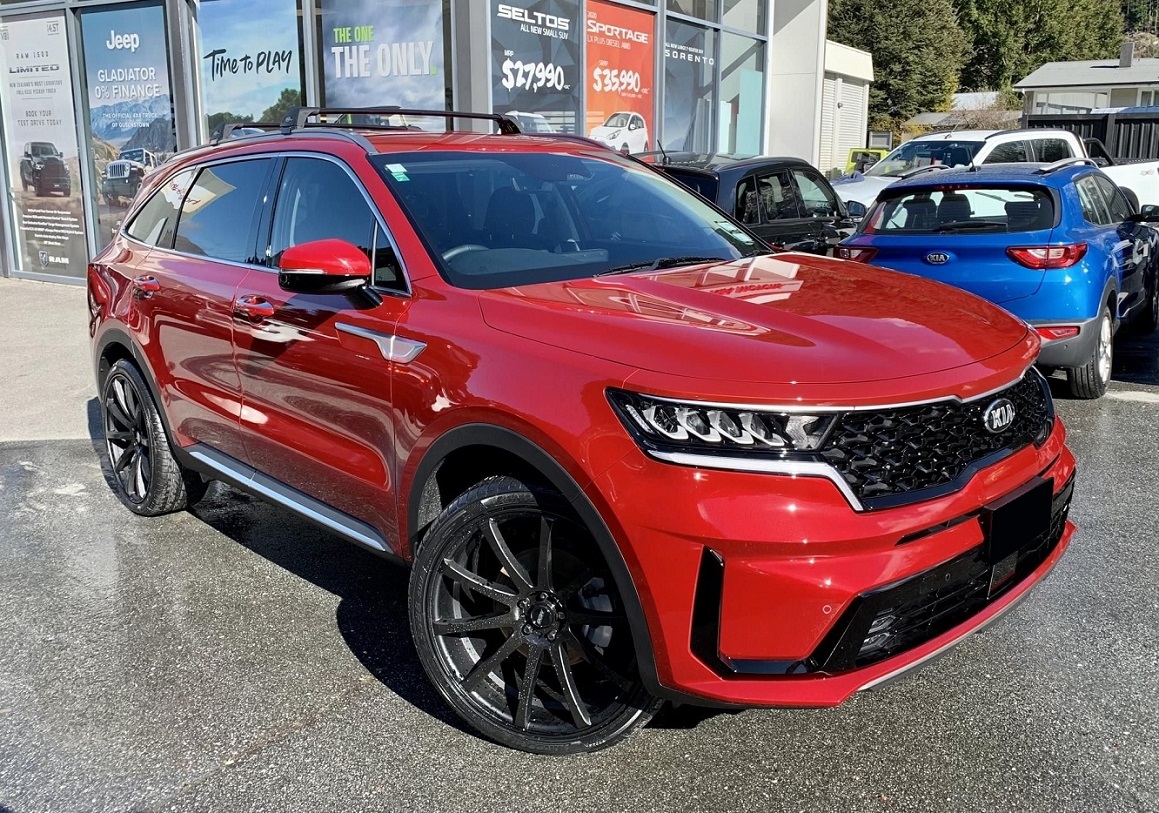 Kia Sorento (2021) on BGW Pursuit