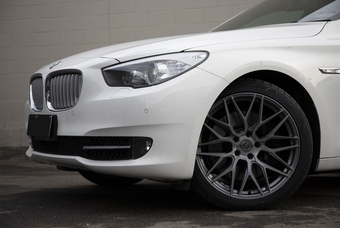 BMW 550i GT V8 (2011) on Covert CV1