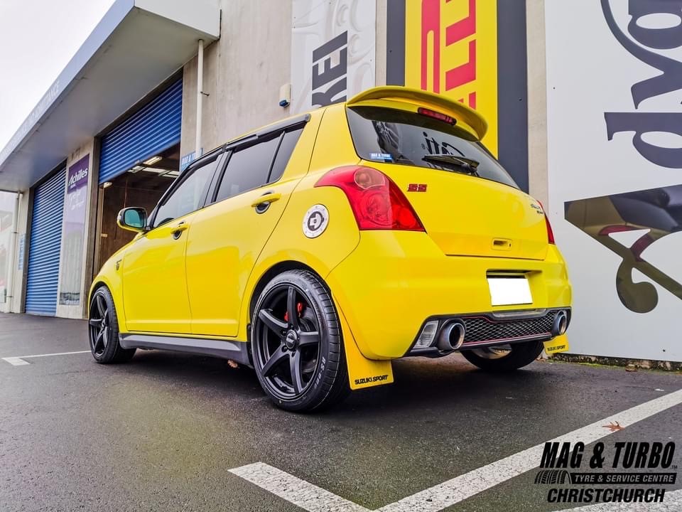 Suzuki Swift Sport on BGW Apex