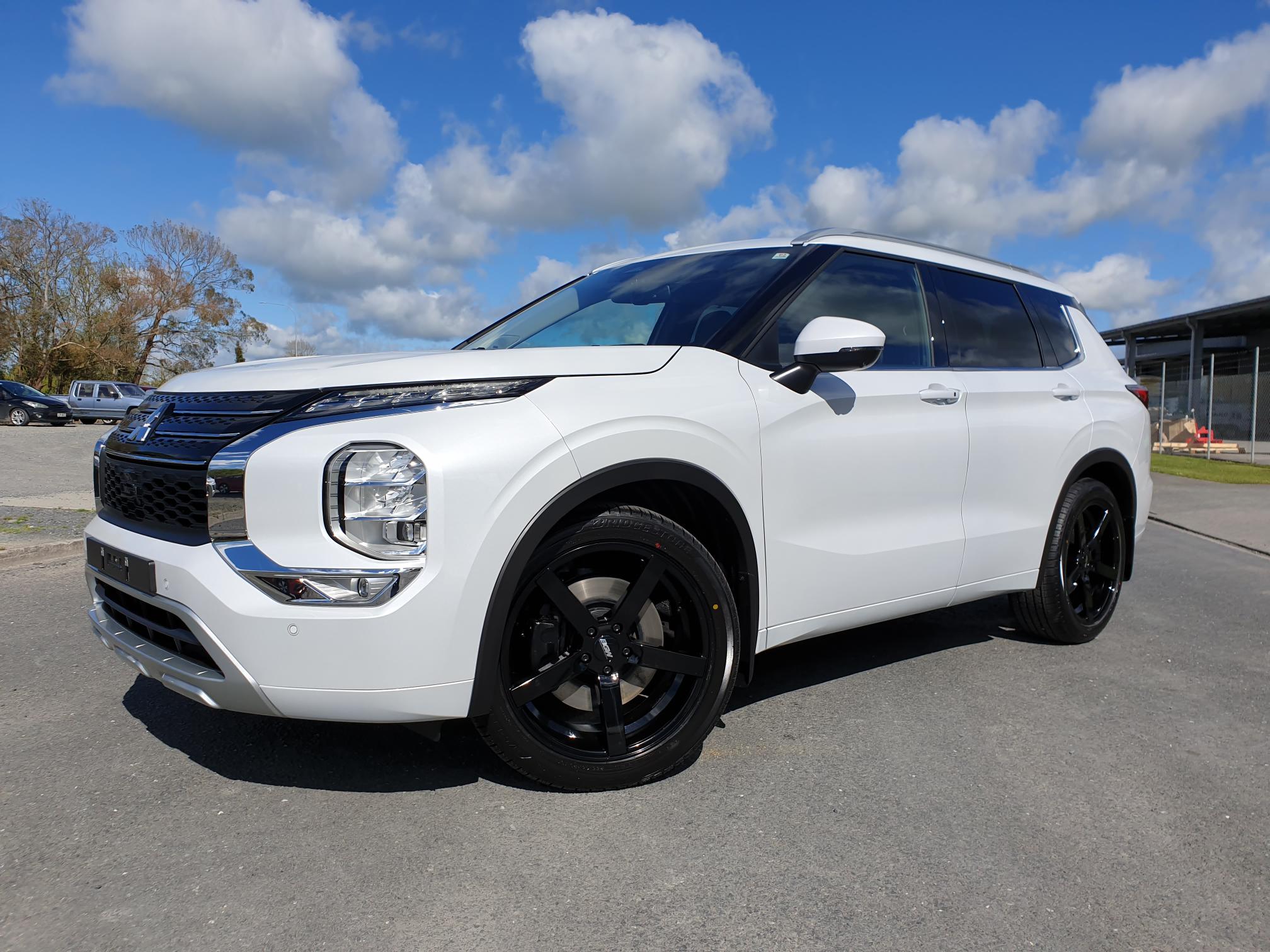 Mitsubishi Outlander (2021) on BGW Torque