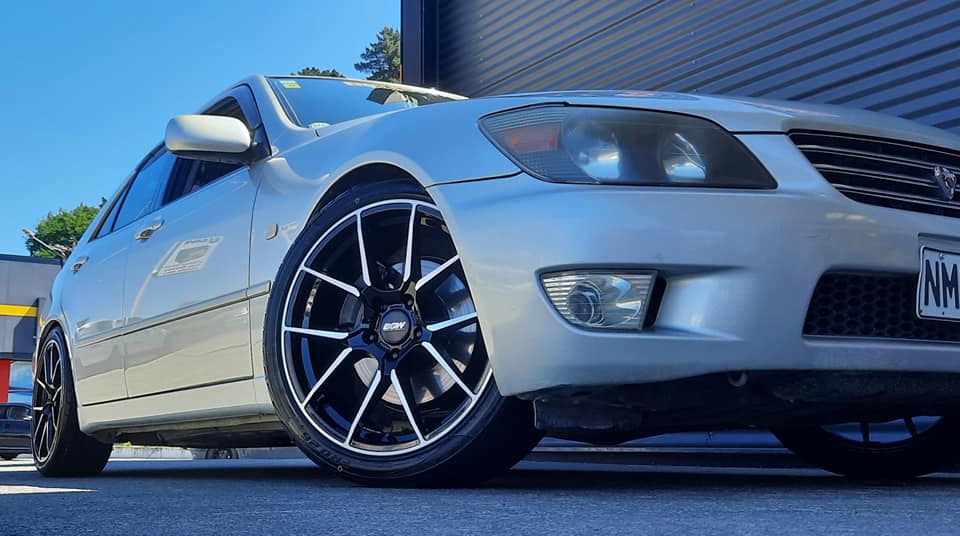 Toyota Alteza on BGW Aqua