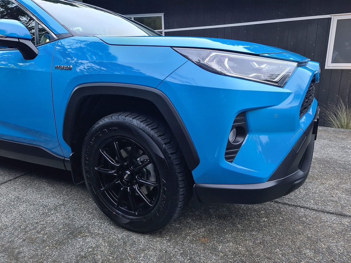 Toyota RAV4 GX on BGW Hampton