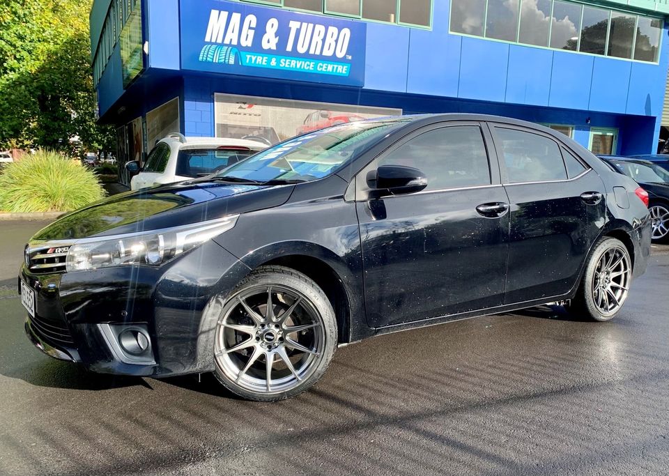 Toyota Corolla (2016) on BGW Circuit