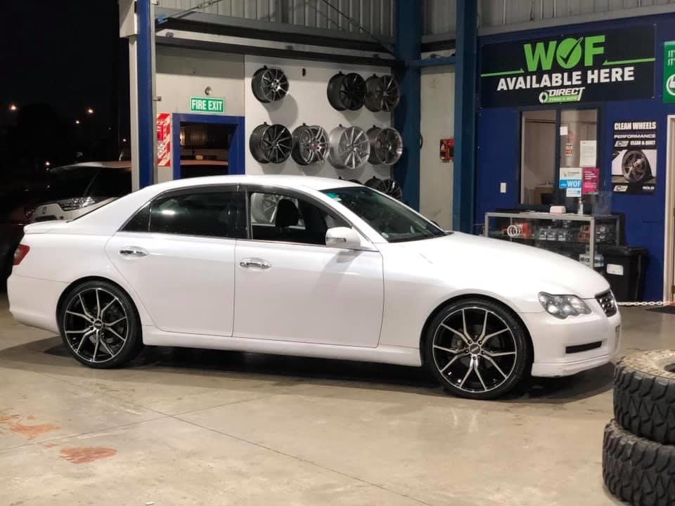 Toyota Mark X on BGW Compton