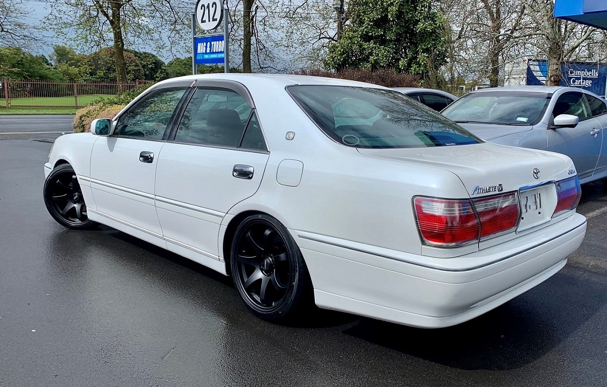 Toyota Crown Athlete V on BGW Mayhem
