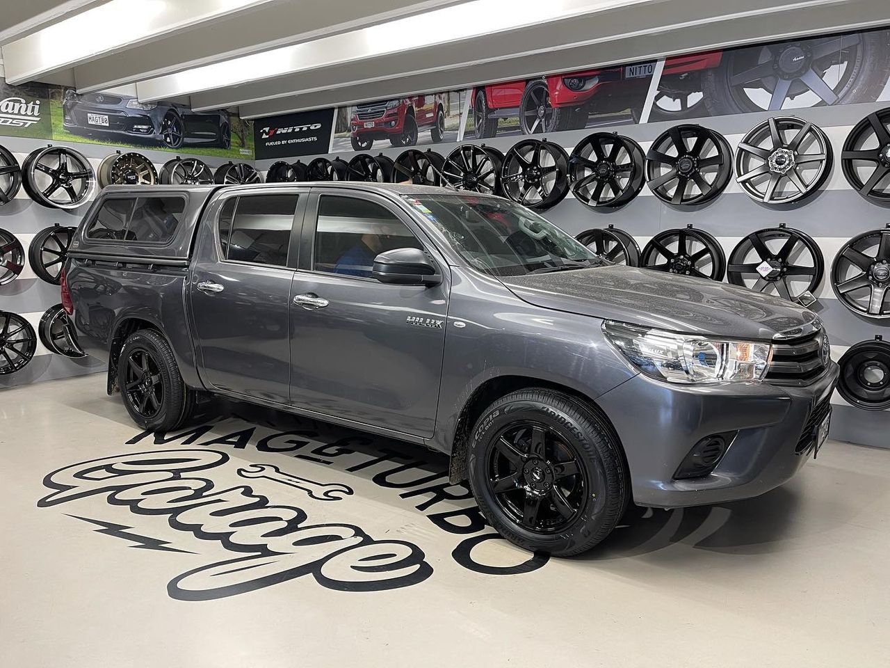 Toyota Hilux 2WD on 18 inch BGW Beast