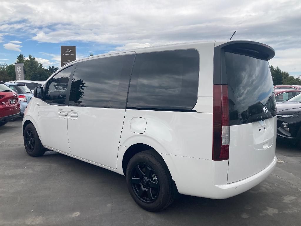 Hyundai Staria on BGW Beast