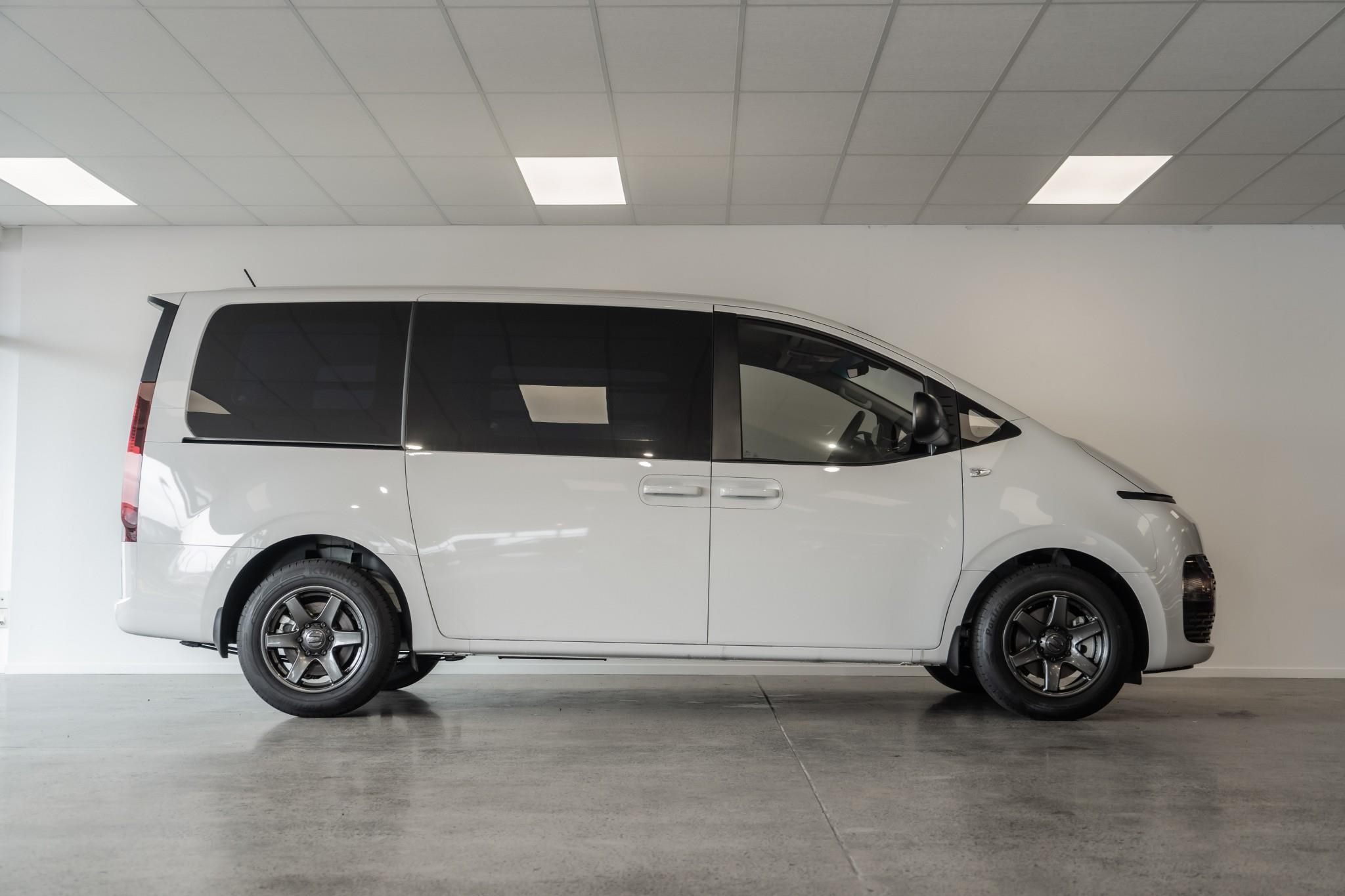 Hyundai Staria on BGW Beast
