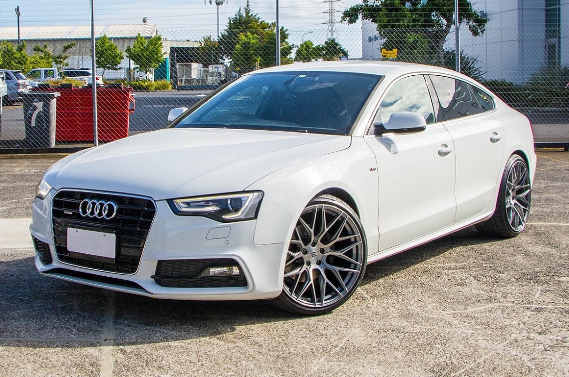 Audi A5 on Covert CV1