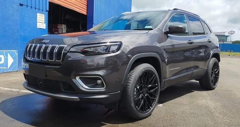 Jeep Cherokee KL (2021) on Covert CV1