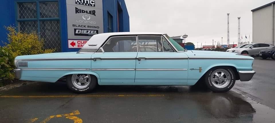 Ford Galaxie (1963) on S/S Cragars