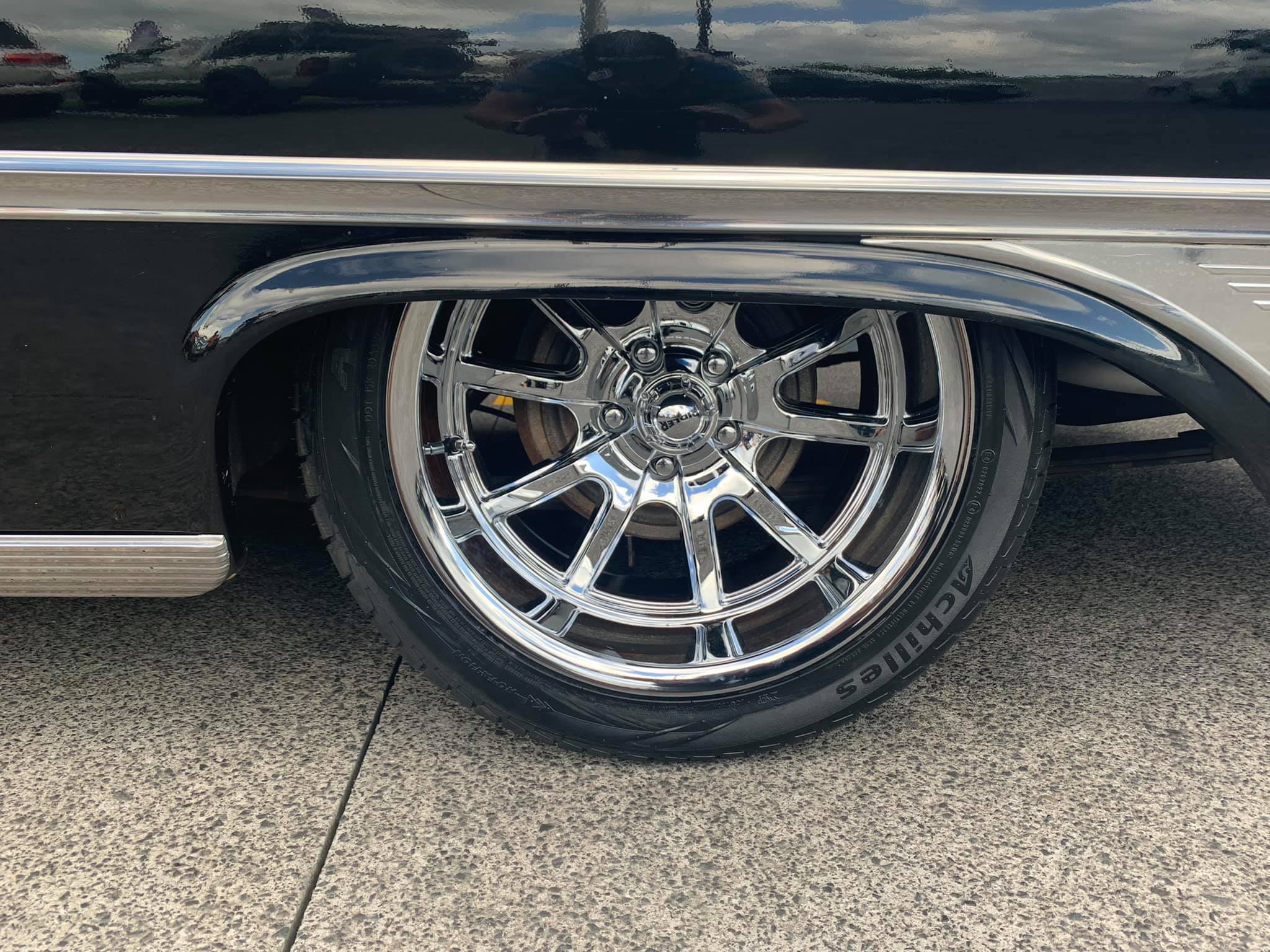 Ford Galaxie on Ridler R650
