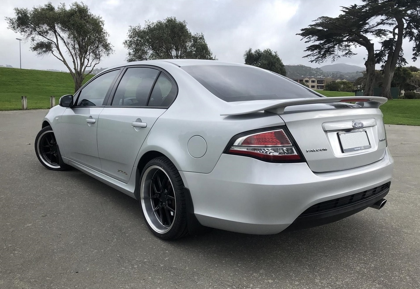 Ford Falcon FG XR6 on 19 inch Covert CV4