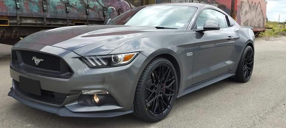 Ford Mustang on Covert CV1