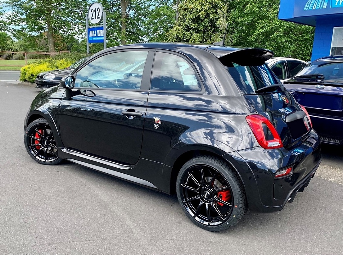 Fiat Abarth 595 (2021) on BGW Hampton