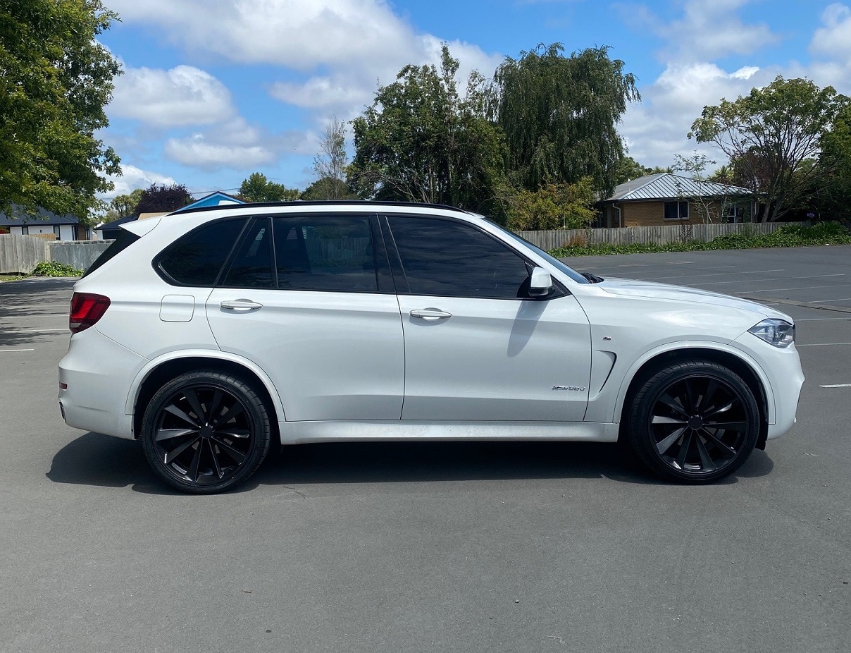 BMW X5 on 22 inch TSW Aileron