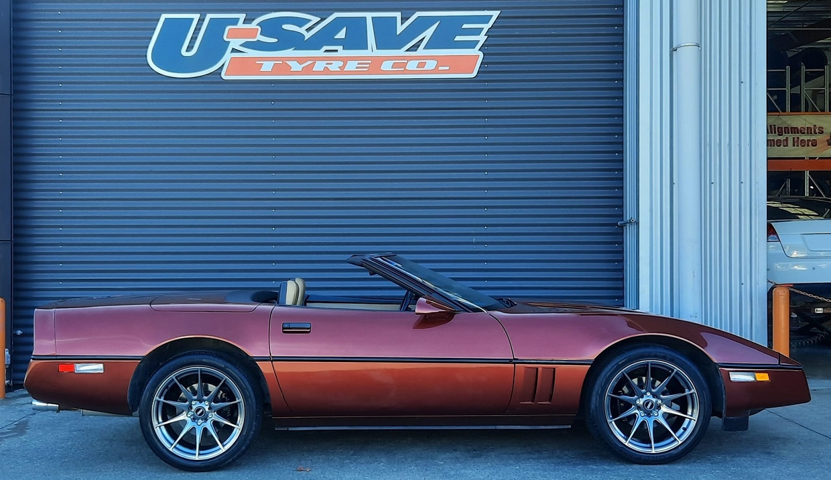 Chevrolet Corvette on BGW Circuit