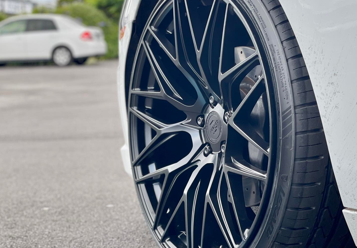 Chevrolet Camaro (2010) on 22" Covert CV1