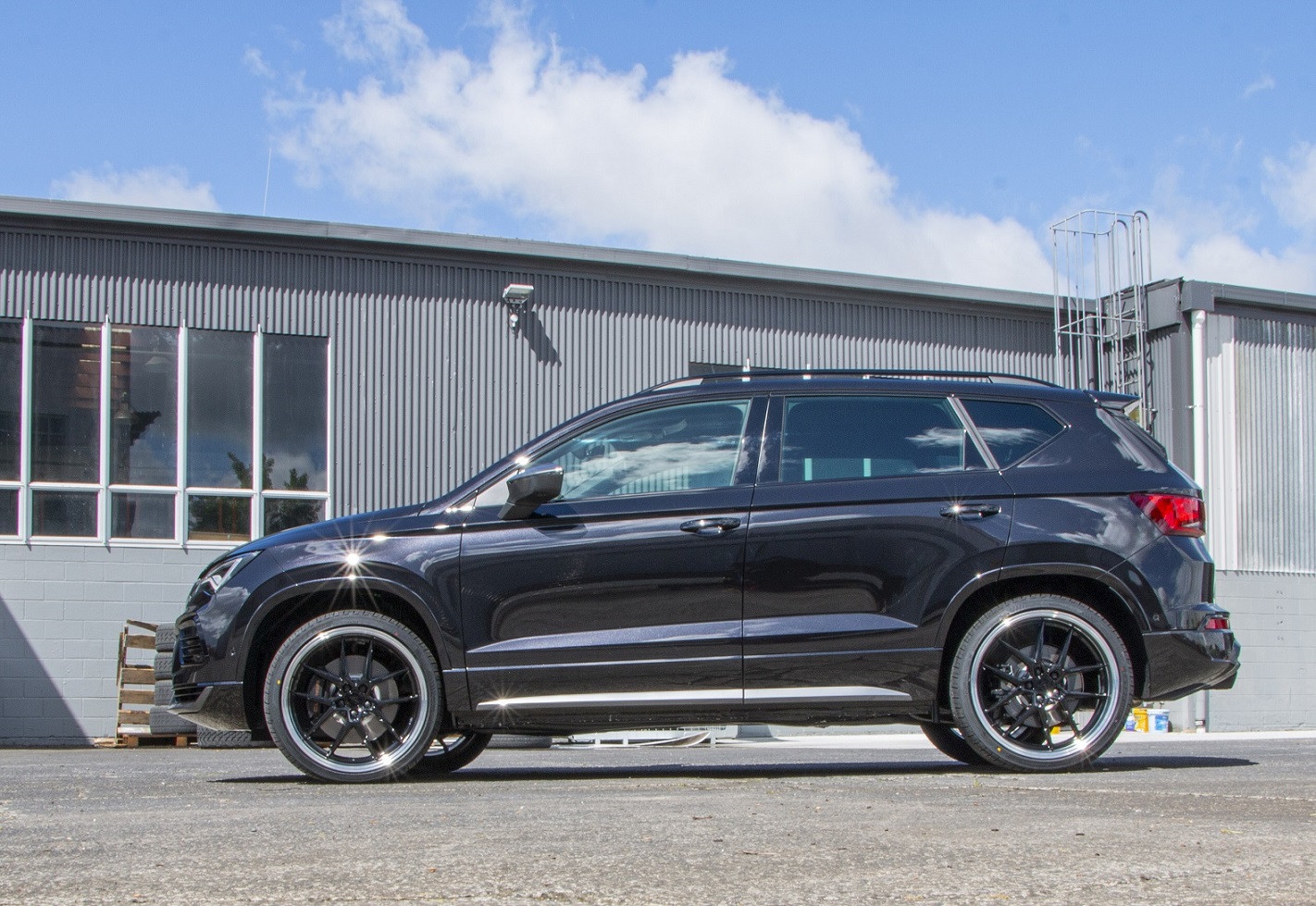 Cupra Ateca (2021) on Covert CV4