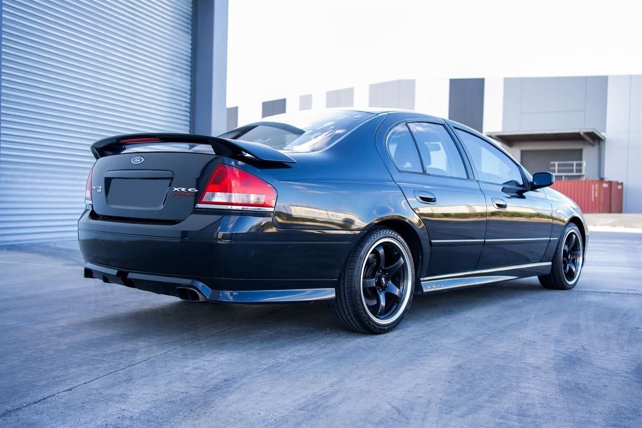 Ford Falcon XR6 (2005) on 18 inch BGW Fury