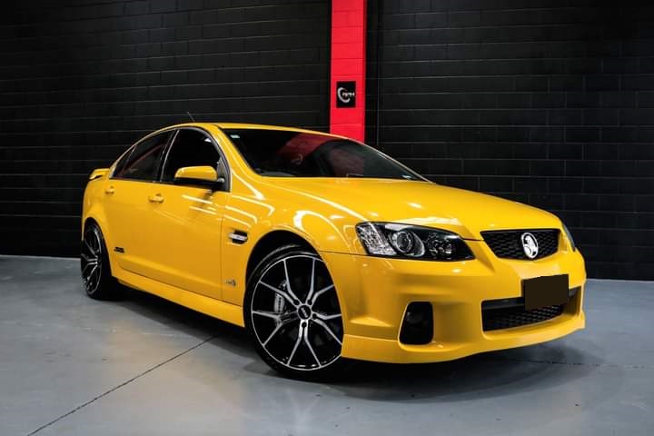 Holden Commodore VE on BGW Compton
