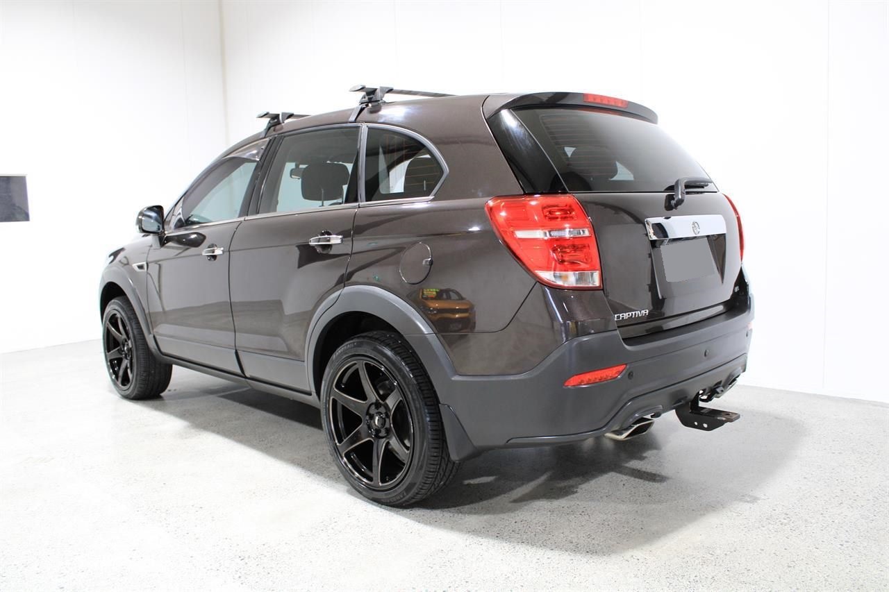 Holden Captiva (2016) on BGW Cartel