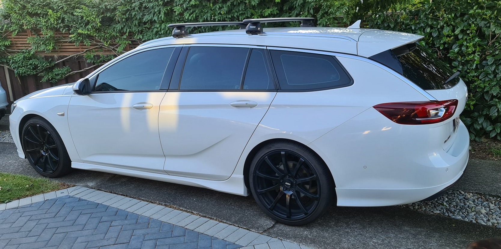 Holden Commodore ZB RS on BGW Pursuit