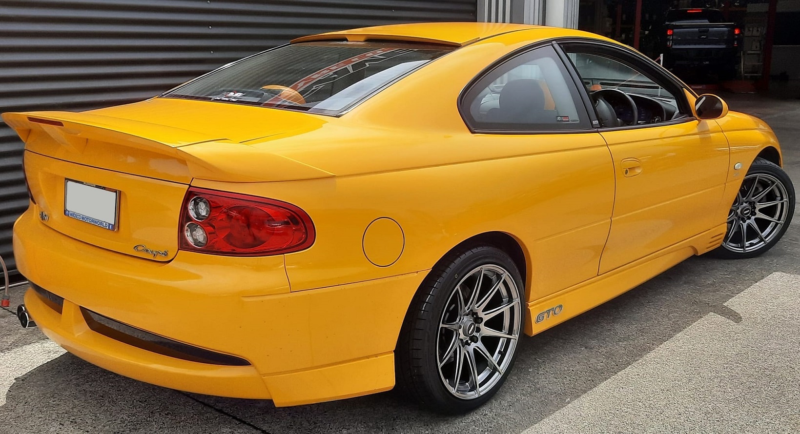 Holden Monaro HSV GTO (2002) on BGW Circuit