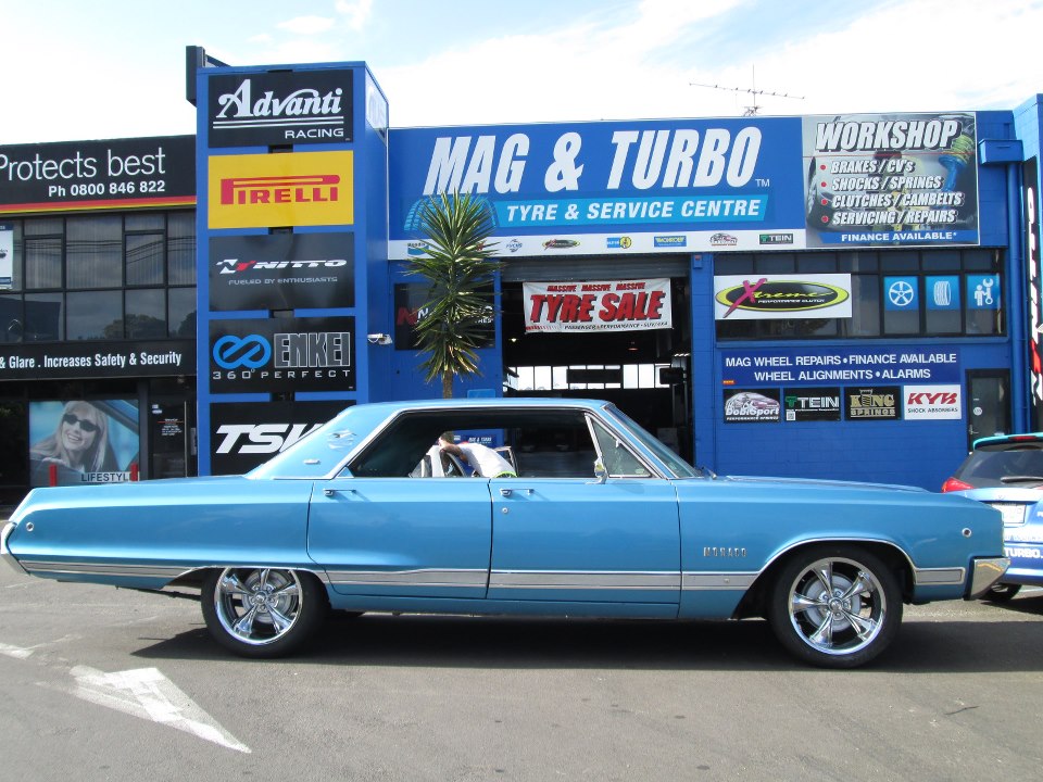 Dodge Monaco on Ridler R695