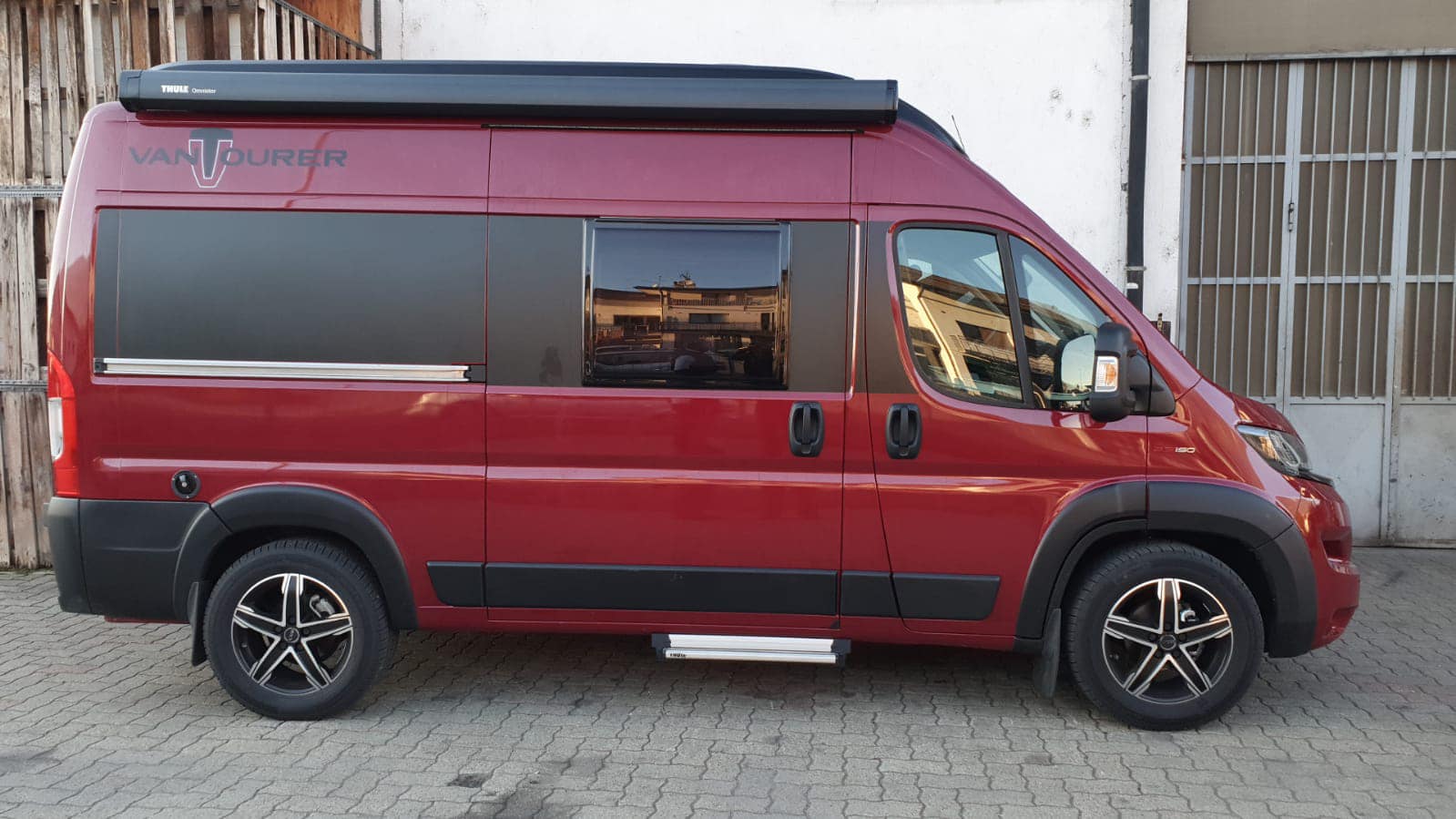 Fiat Ducato on 16" MAK King 5