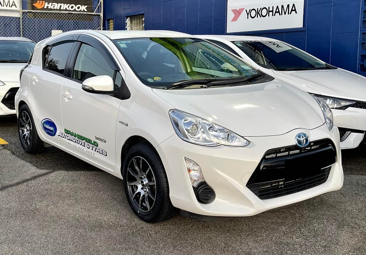 Toyota Aqua (2017) on BGW Ratchet
