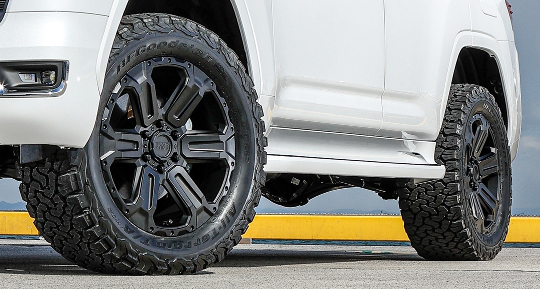 Toyota LC300 on 20 inch Black Rhino Wanaka