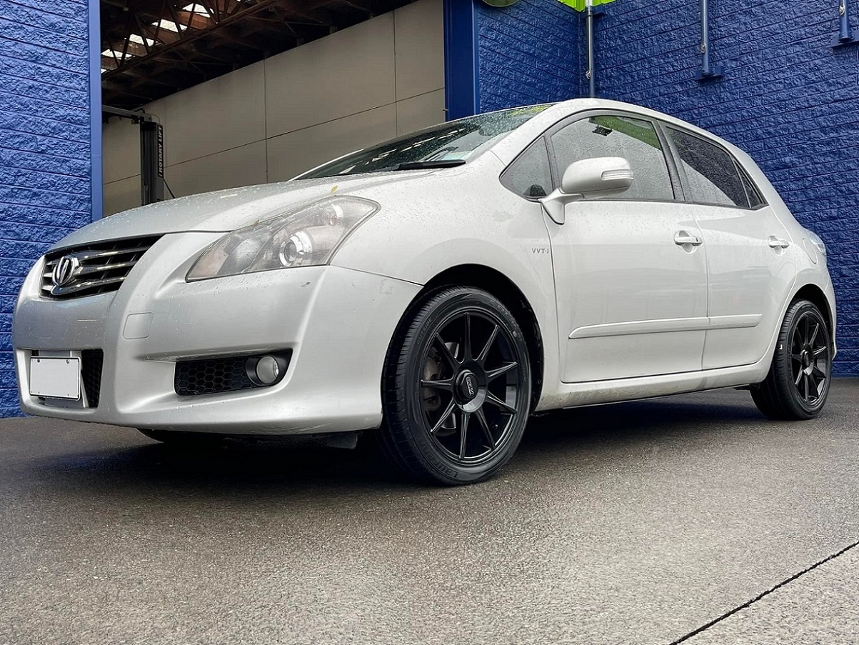 Toyota Blade (2007) on 17" BGW Tech 9
