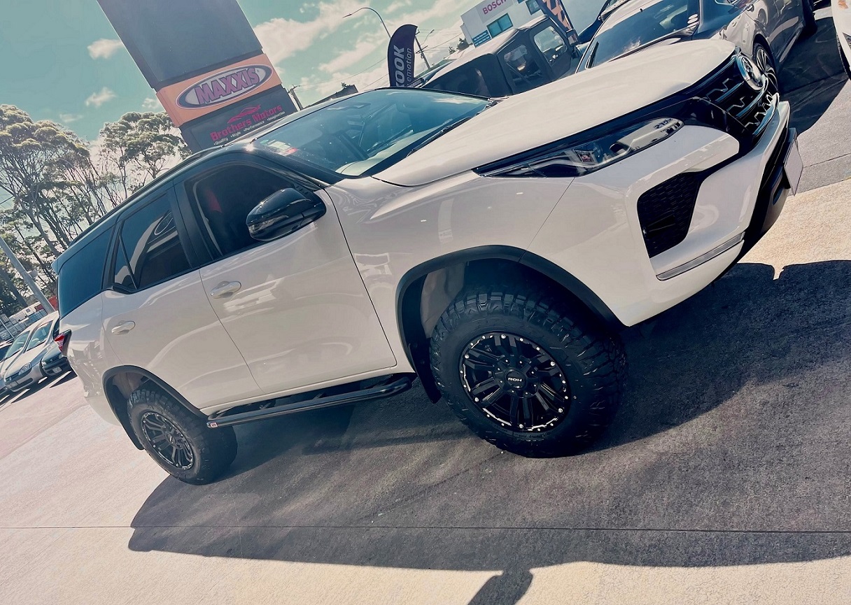 Toyota Fortuner (2021) on ROH Vapour