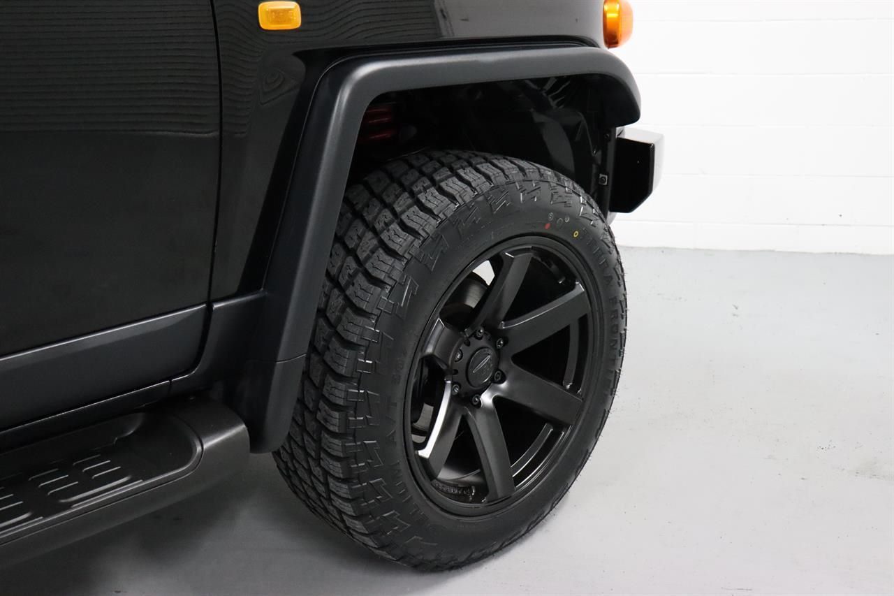 Toyota Fj Cruiser on BGW Beast