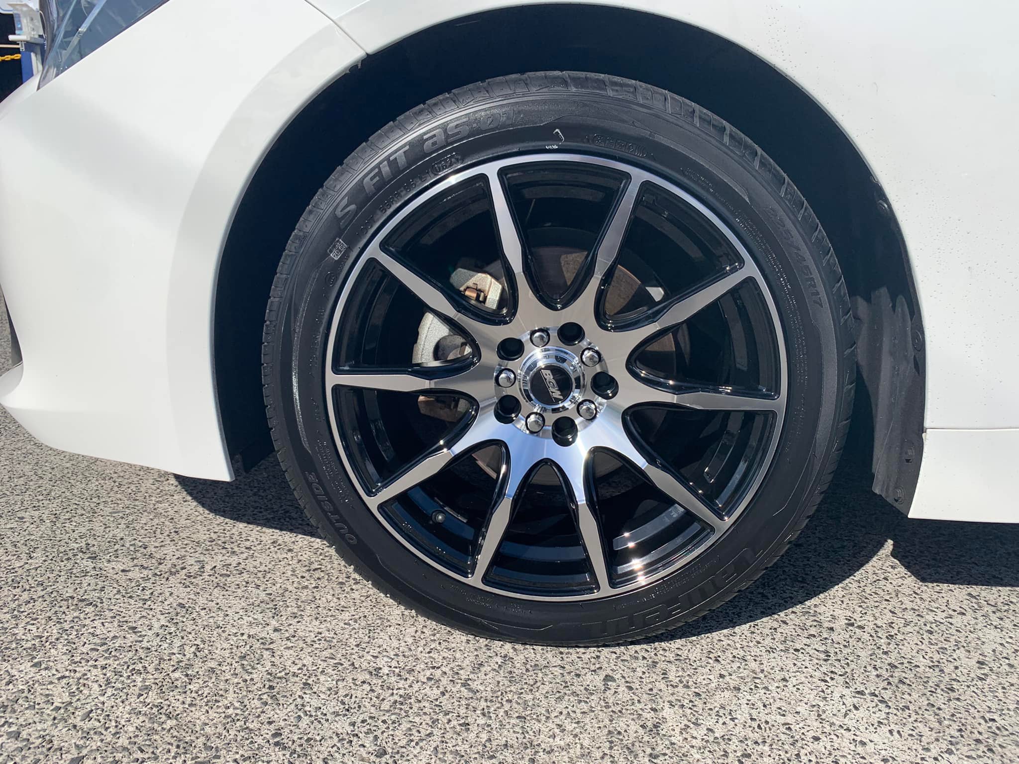 Toyota Hybrid Corolla (2018) on 17" BGW Ratchet