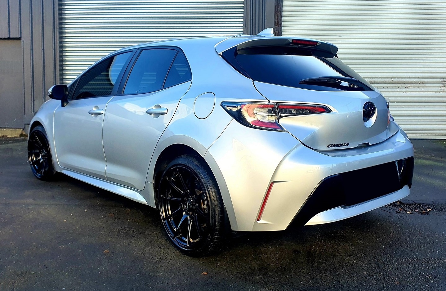 Toyota Corolla (2018) on 18x9" BGW Circuit