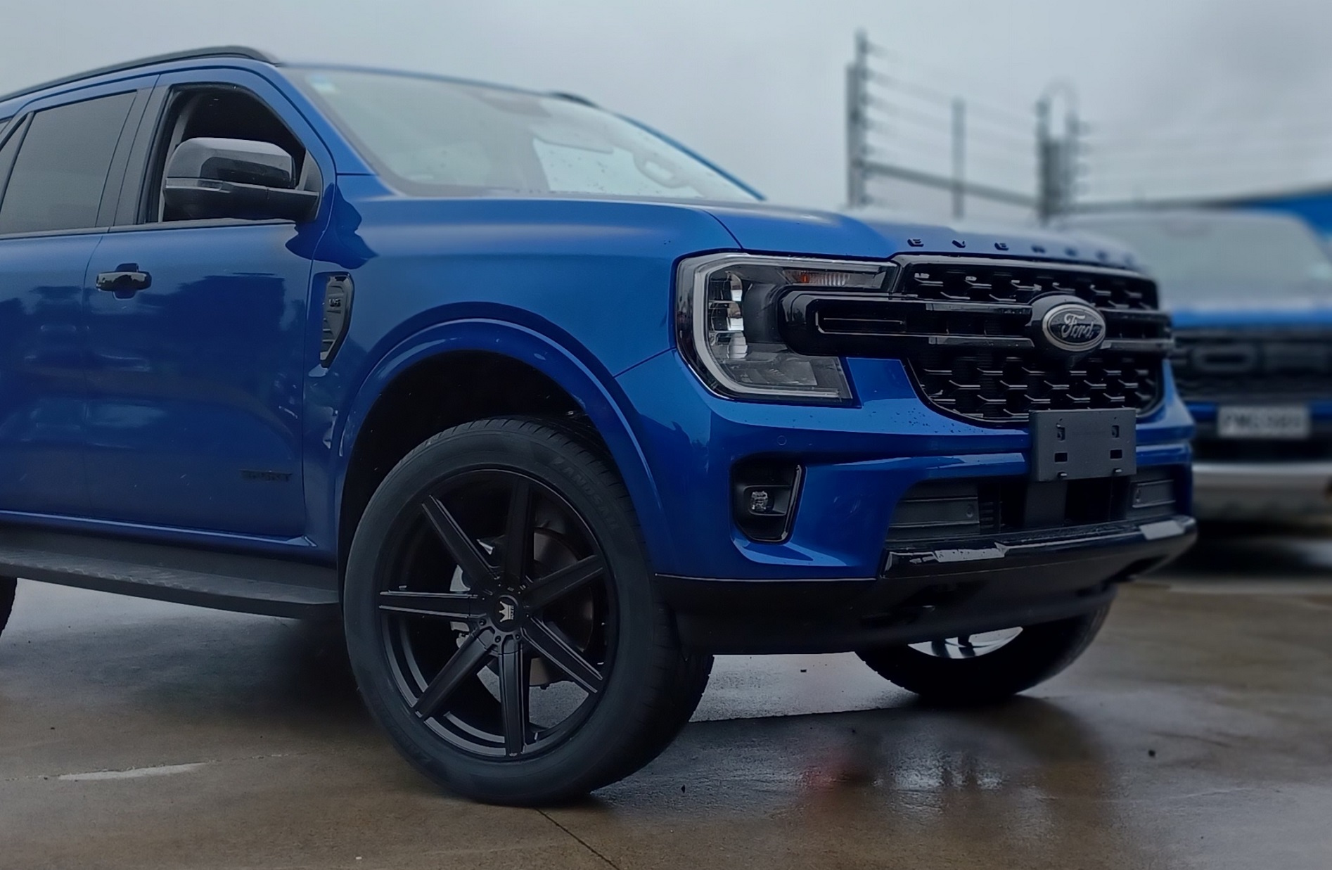 Ford Everest (2022) on Mazzi Laguna