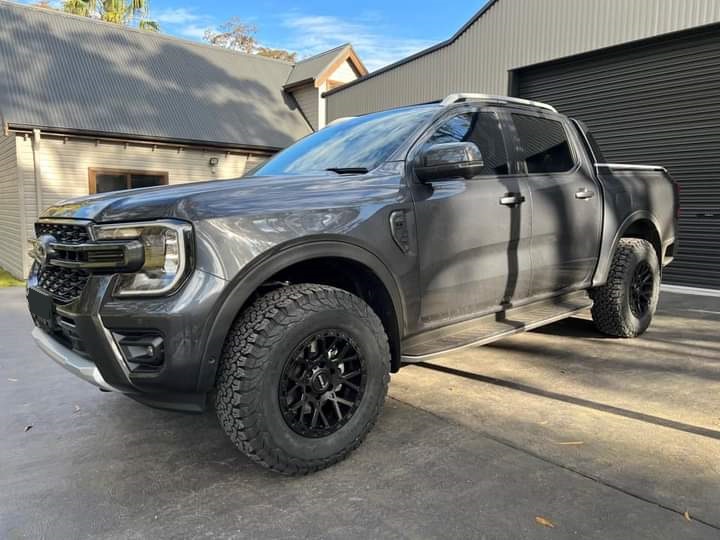 Ford Ranger Wildtrack (2022) on ROH Crawler